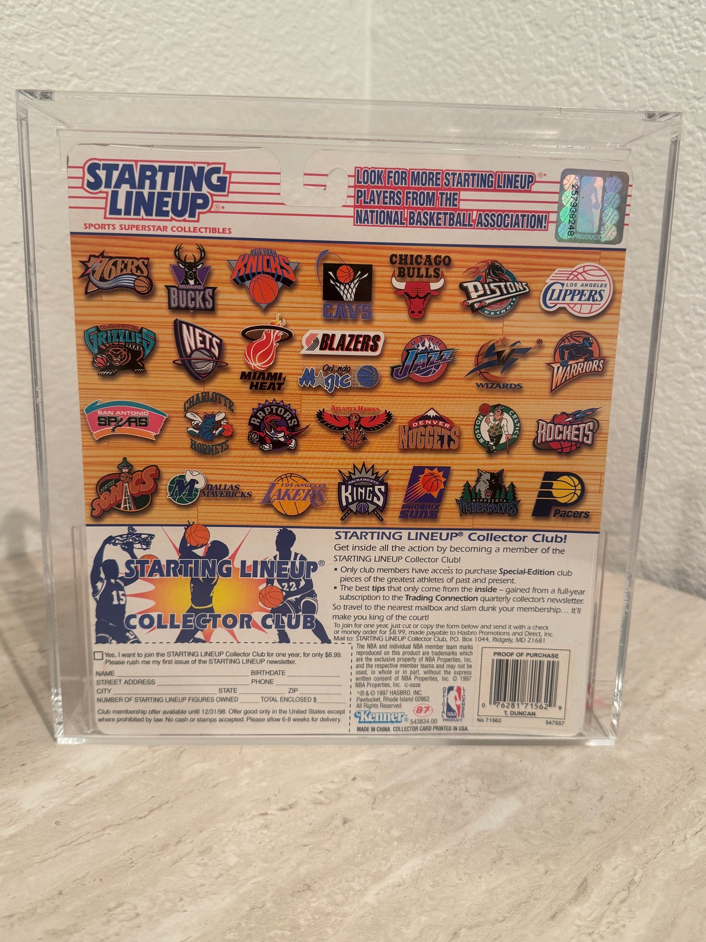 AFA 8.5 Tim Duncan Rookie Starting Lineup (1997 Kenner Extended Series) – Spurs HOF RC Piece